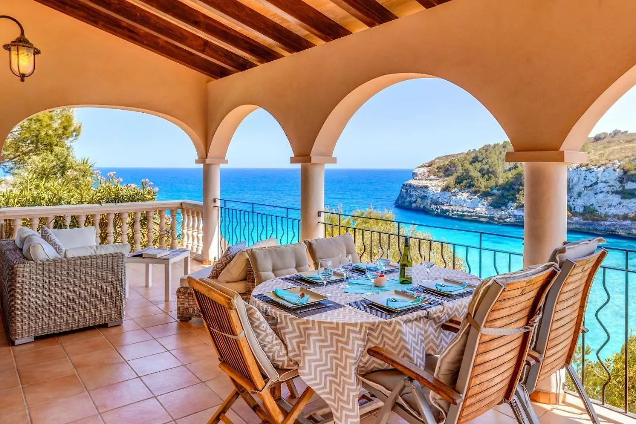 Villa Calima Cala Romantica  0*, Cala Romantica (Mallorca) İspanya